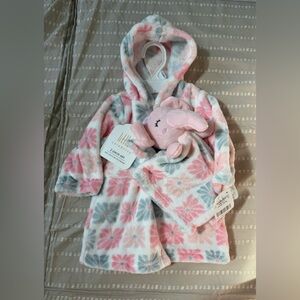 Little Celebrity Pink and Gray Bath Robe & Blanket Set